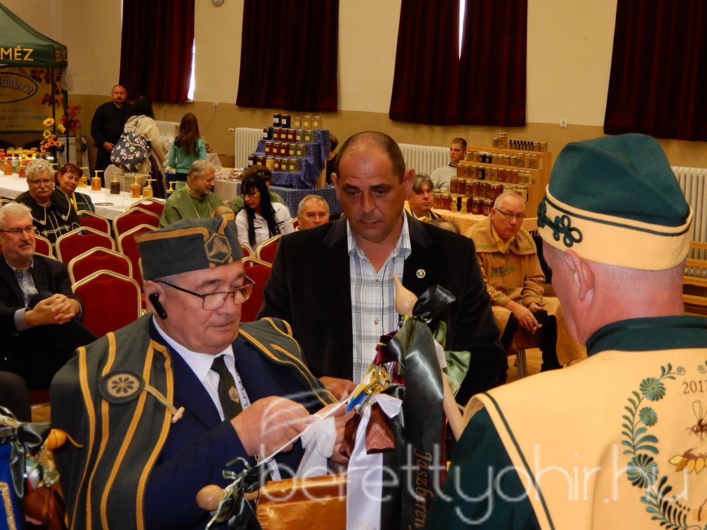 IX. Bihari Mézesnap 25